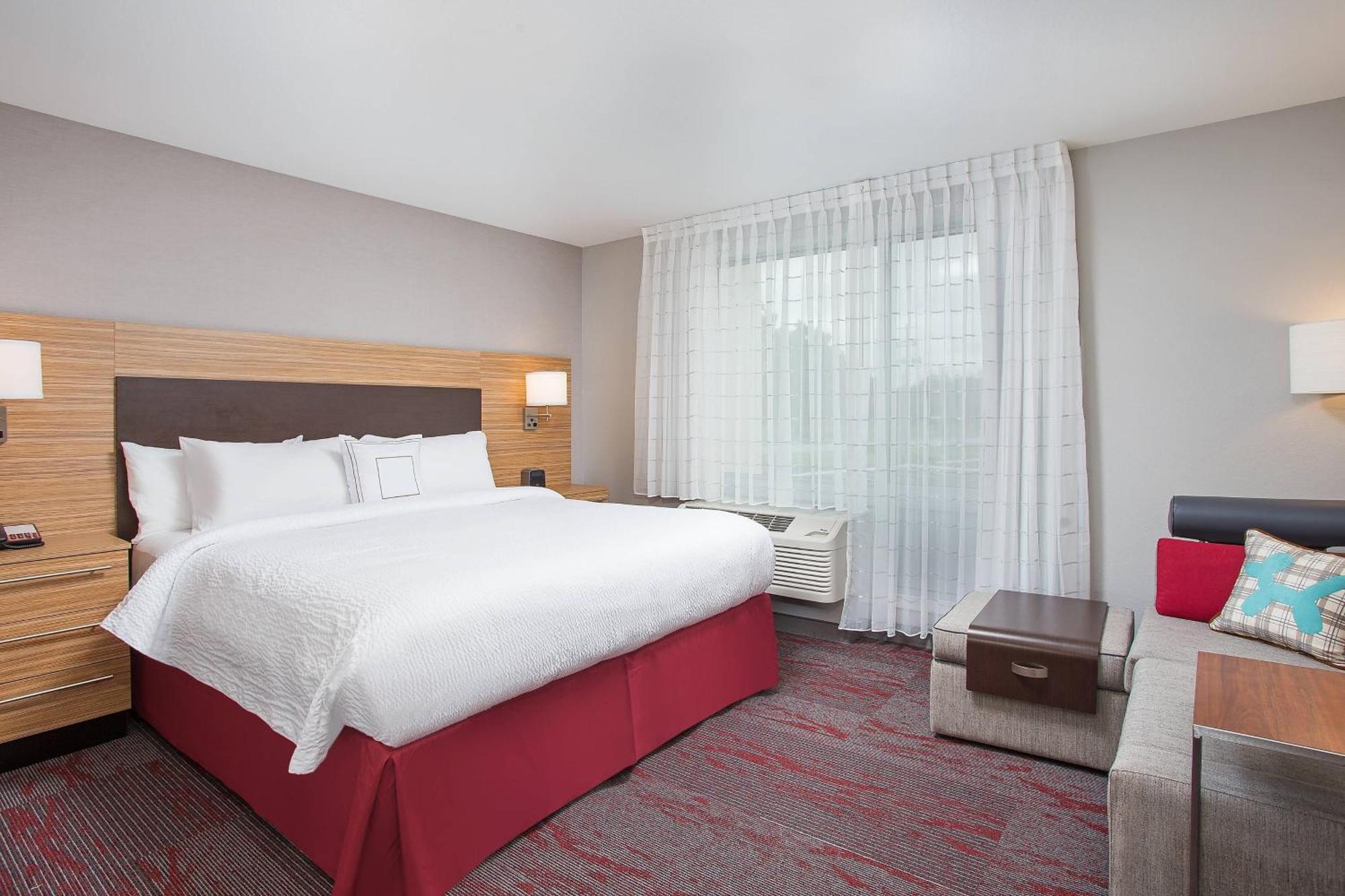 Towneplace By Marriott Knoxville Hotel